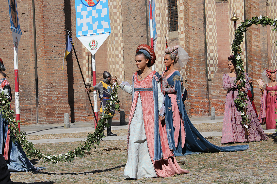 -407- BORGO SANTA MARIA NUOVA.jpg